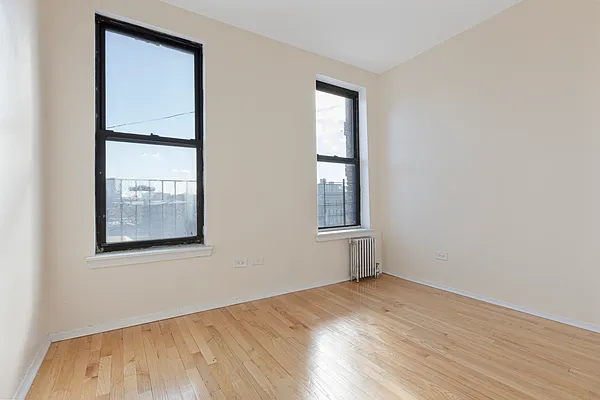 Rented by Bohemia Realty Group | media 4