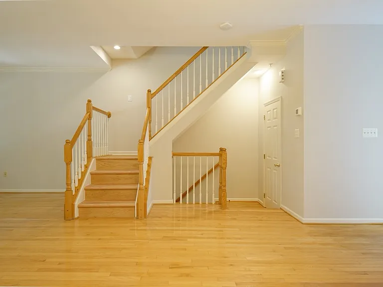 9423 Fields Rd — Photo 19