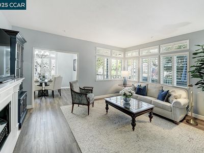 4713 Terra Granada Dr APT 4A, Walnut Creek, CA, 94595
