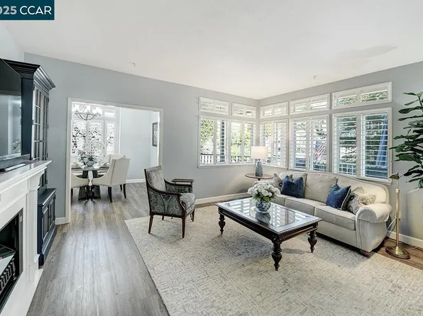 4713 Terra Granada Dr APT 4A, Walnut Creek, CA 94595