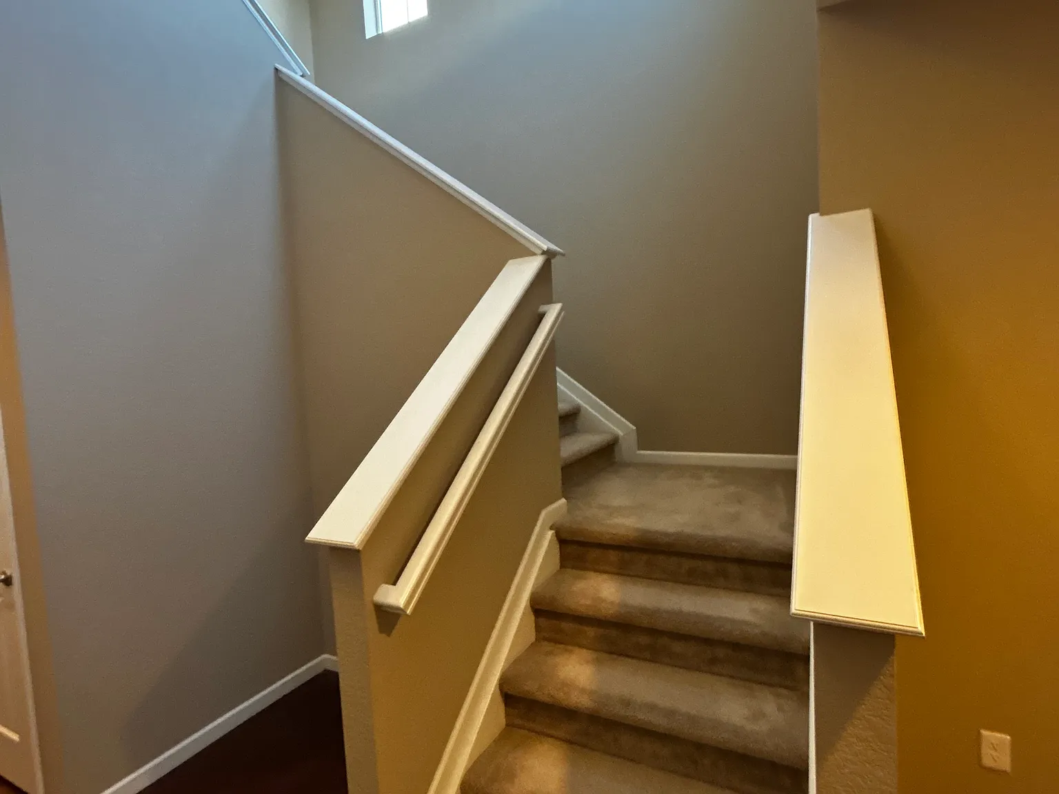 3 bed, 2124 sqft, $3,000 — Photo 4