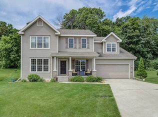 10 Valor Cir, Madison, WI 53718