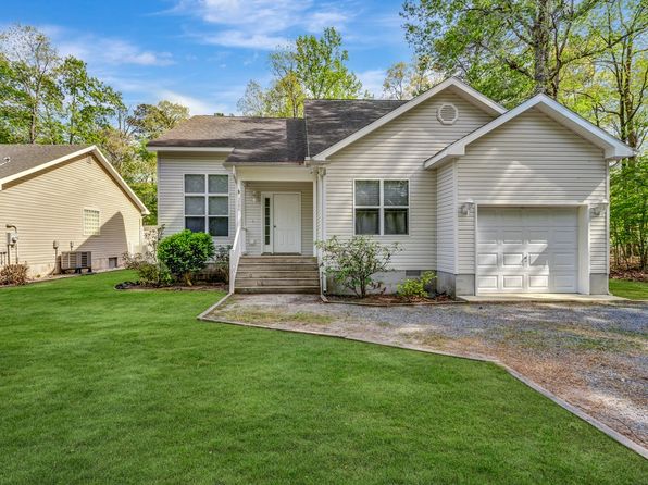3950 Captains Corridor, Greenbackville, VA 23356