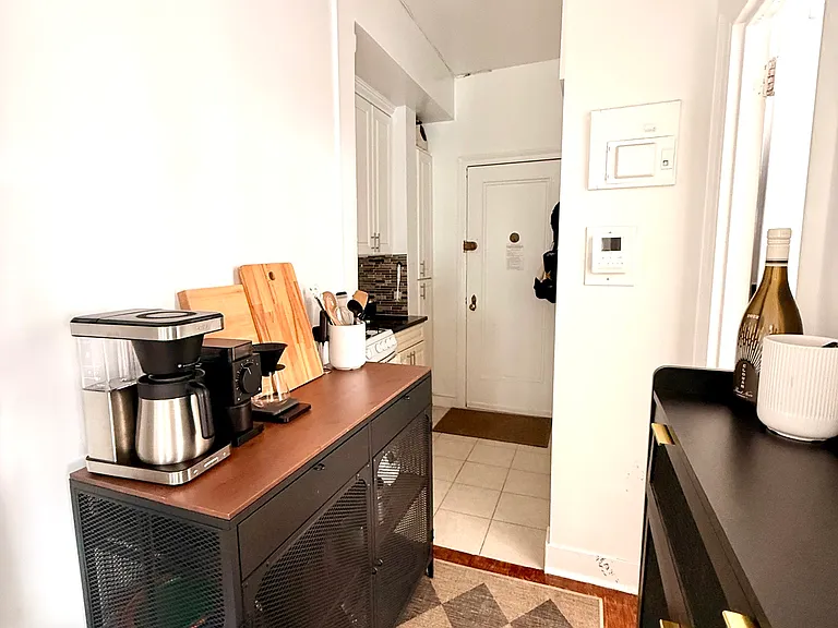 51 7th Ave S #2G — Photo 4
