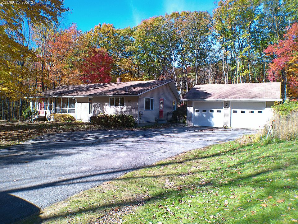 1st image of 43 Round-The-Pond Road