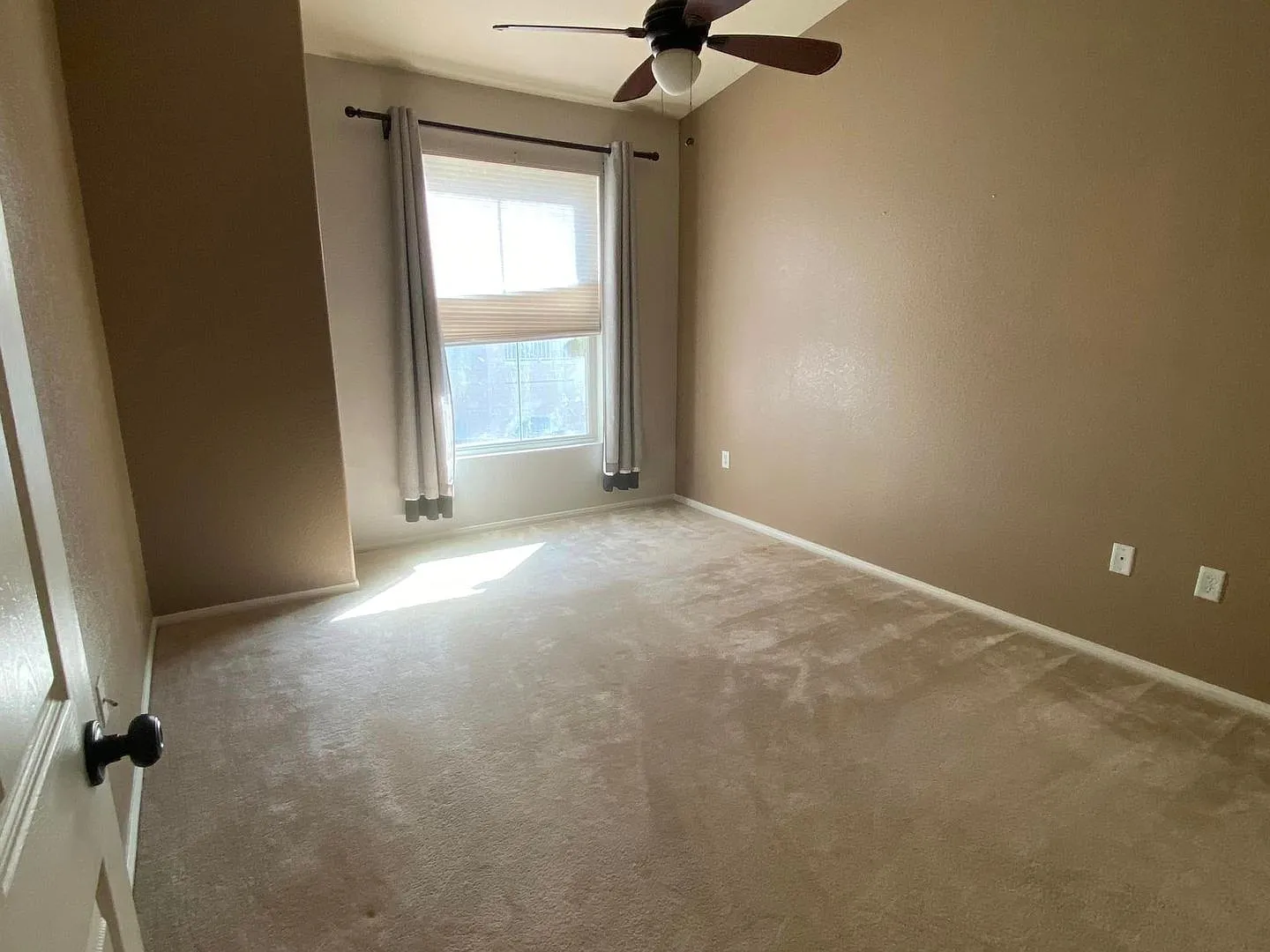 Rent Incentive with 2 weeks free rent — Photo 4