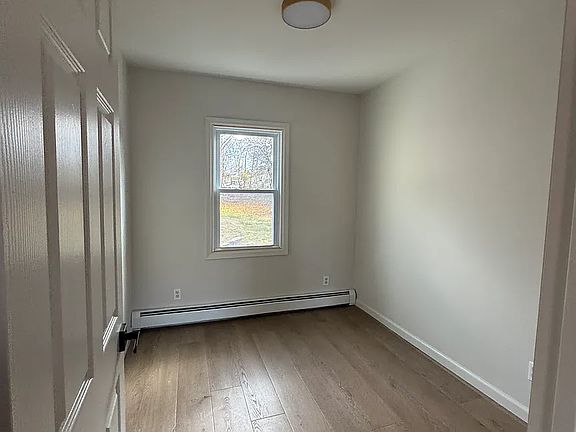 4th image of 613 South St