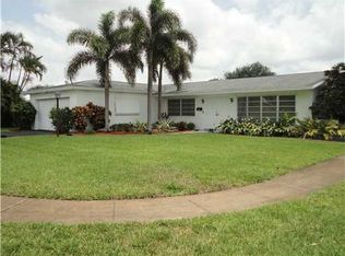 5124 Hayes St, Hollywood, FL 33021