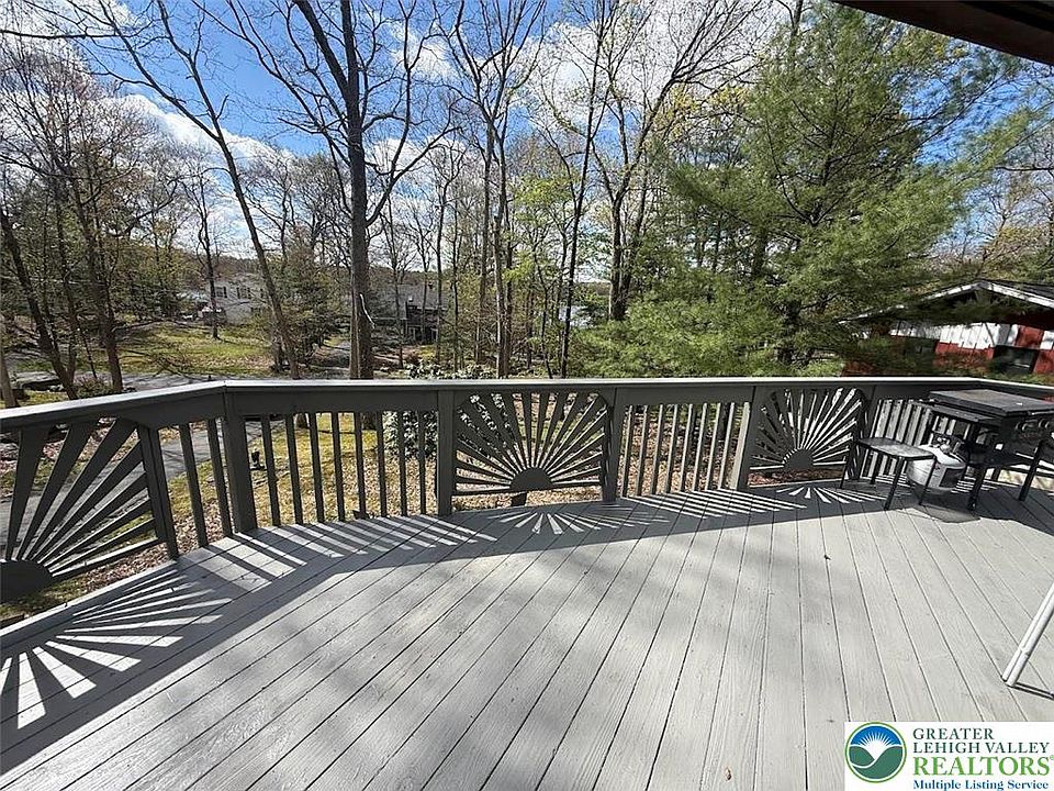 1st image of 242 Mountain Lake Dr
