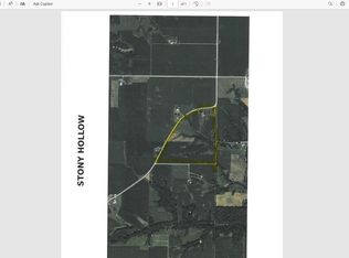 8731 Stony Hollow Rd, Burlington, IA 52601