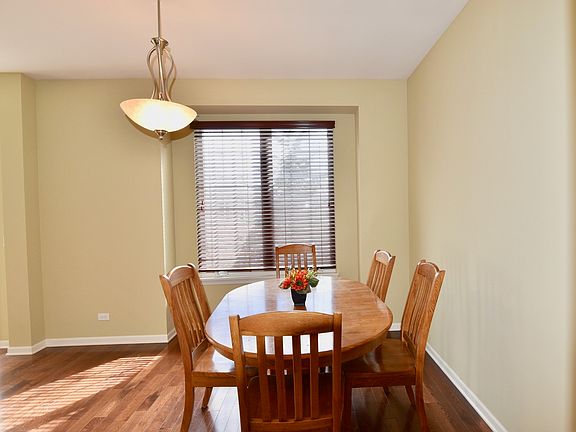 5th image of 705 Owl Creek Ln