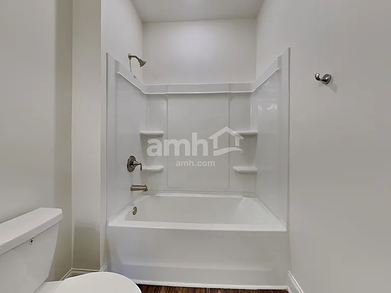 5180 Hudson Valley Dr — Photo 17
