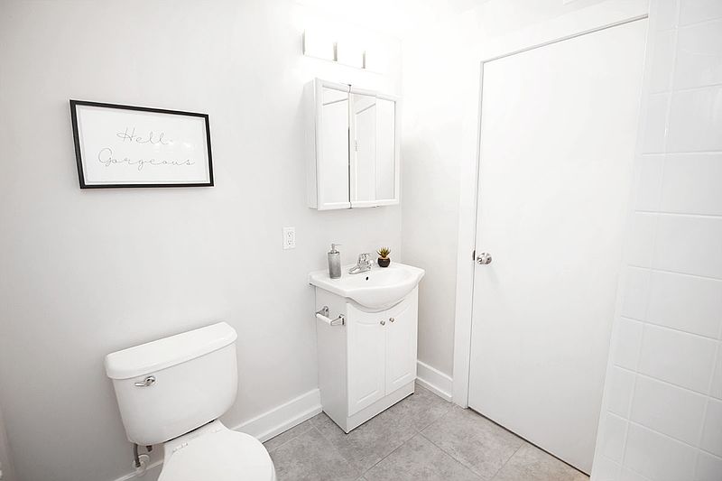 Winnipeg Apartment for rent - 2 Bedrooms — photo 20