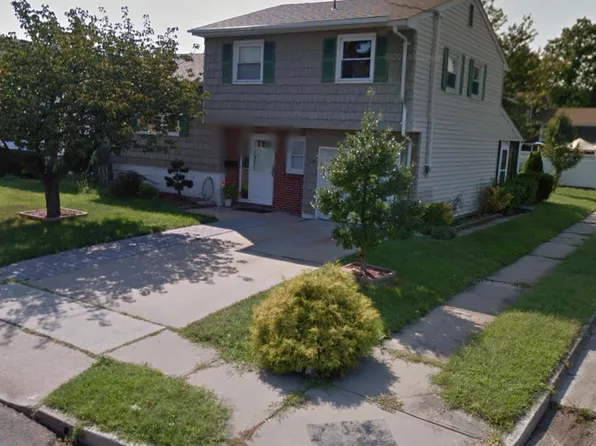 15 Fillmore Ave, Carteret, NJ 07008