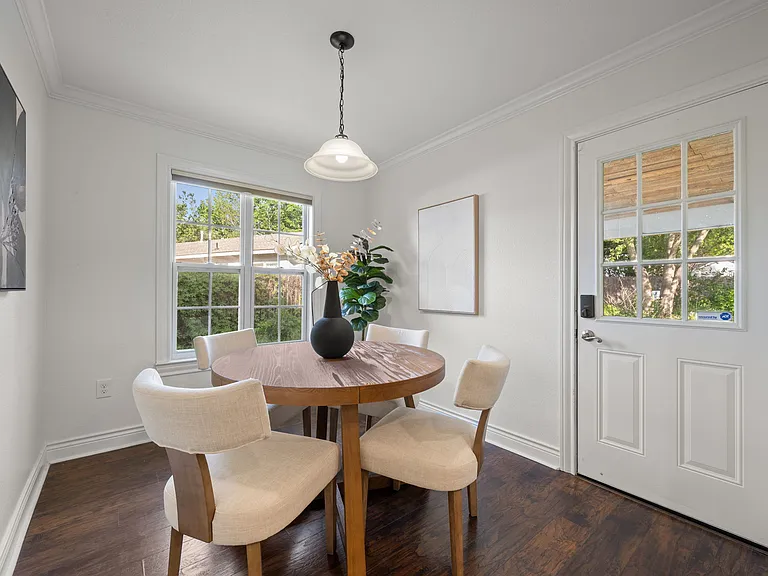 3811 Byron Dr — Photo 5