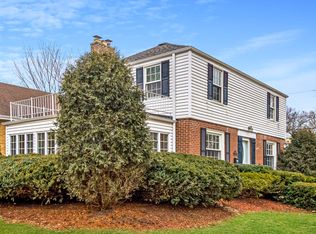 1020 S Seminary Ave, Park Ridge, IL 60068