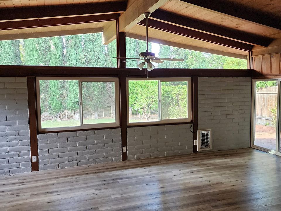 2nd image of 4817 Melvin Dr