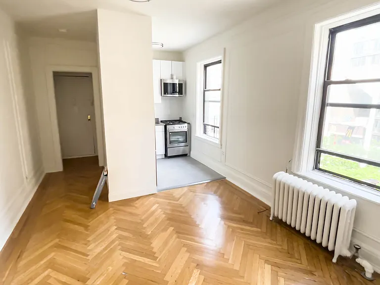 214 W 96th St #5-J — Photo 4