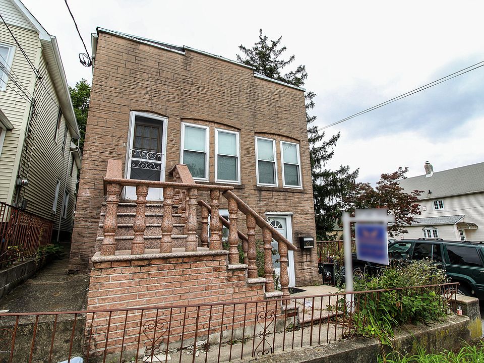 1st image of 60 Bush Ave