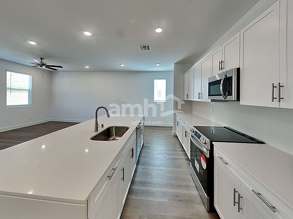 4th image of 11058 Sanaco Ct