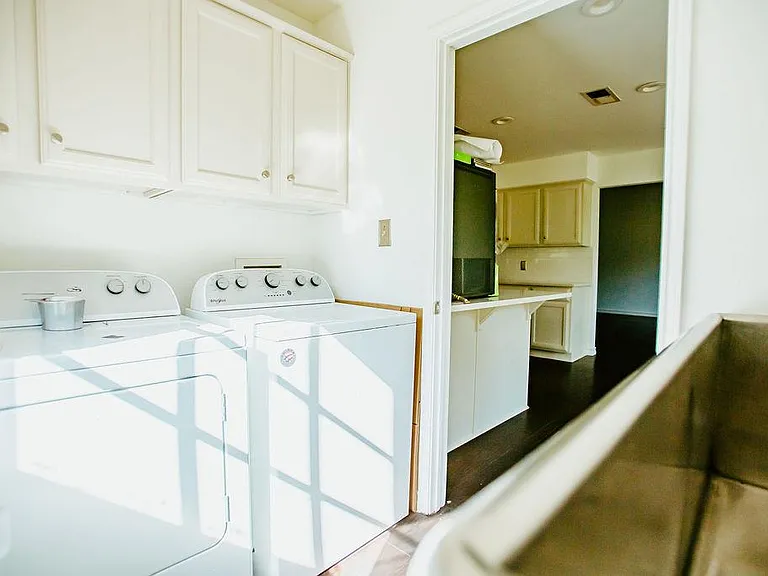 204 E Lakeshore Dr — Photo 14