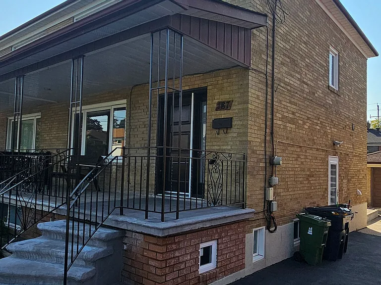 187 Epsom Downs Dr #MAIN — Photo 1
