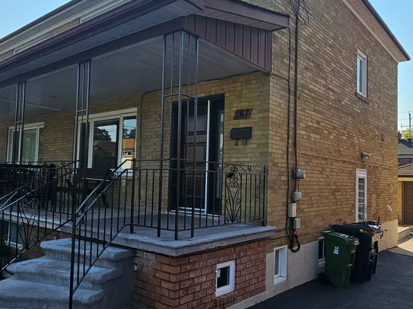 187 Epsom Downs Dr, Toronto, ON M3M 1S8