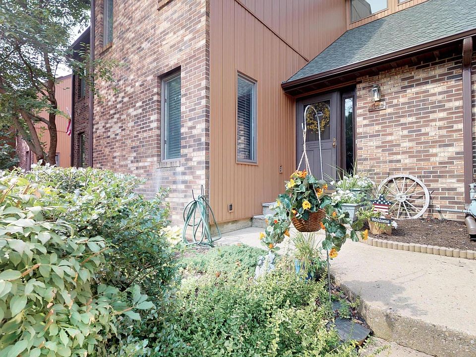1st image of 1008 Lighthouse Ln #8DA