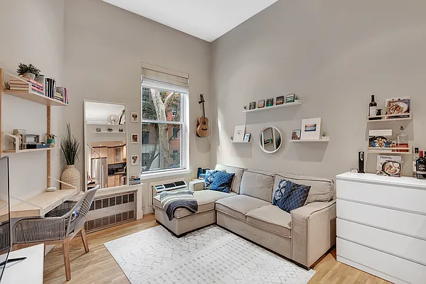 Rented by Cooper & Cooper Real Estate | media 3