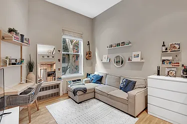 Rented by Cooper & Cooper Real Estate