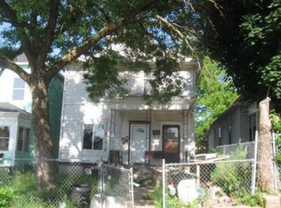 1006 S 22nd St, Omaha, NE 68108