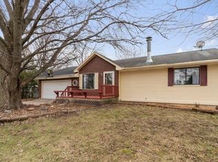 1902 4th St SW, Altoona, IA 50009