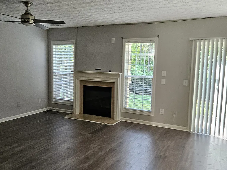 6091 Brookechase Ln — Photo 23