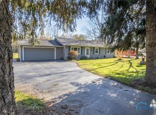 6911 Yawberg Rd, Whitehouse, OH 43571