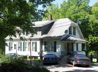 306 Asbury St #B, Greenville, IL