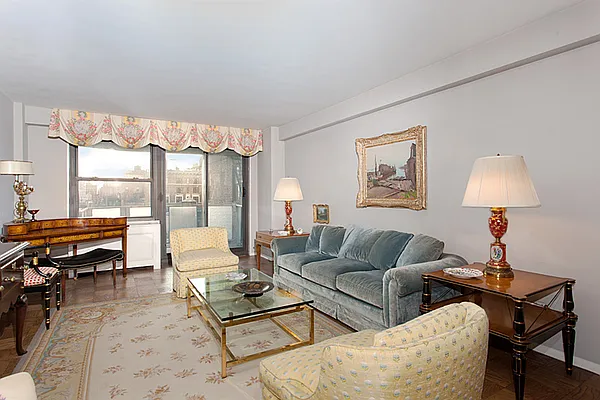 Sold by Brown Harris Stevens | media 35