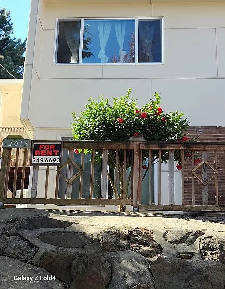 2015 15th Ave S #1 — Photo 16