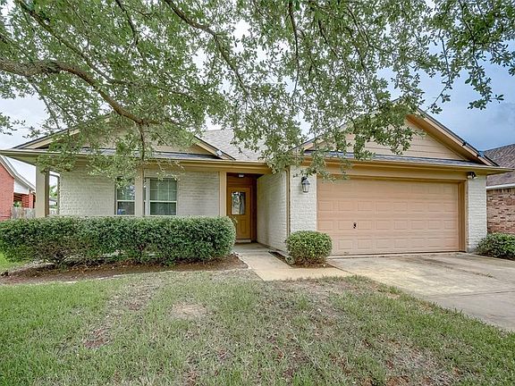 2nd image of 3807 Candlewood Cir