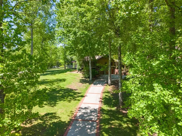 34 Shane Laughter Rd, Robbinsville, NC 28771