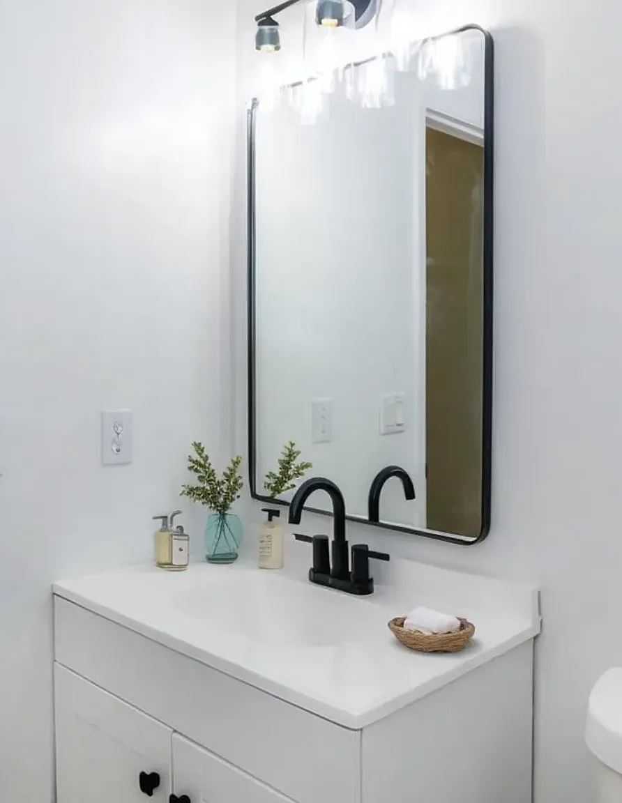 3 bed, 1205 sqft, $2,100 — Photo 3