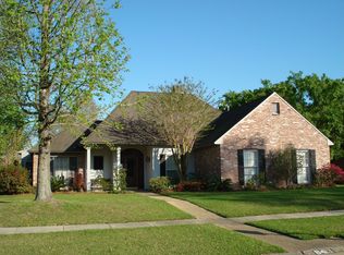 8413 Myrtlelake Dr, Baton Rouge, LA 70810