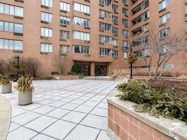 801 S Plymouth Ct APT 806, Chicago, IL 60605