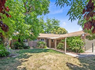 1904 W Stewart Ave, Visalia, CA
