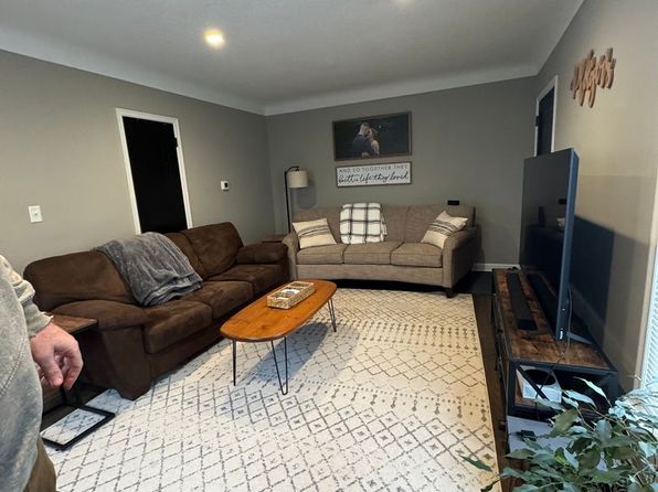 5704 Chicago Ave #5706