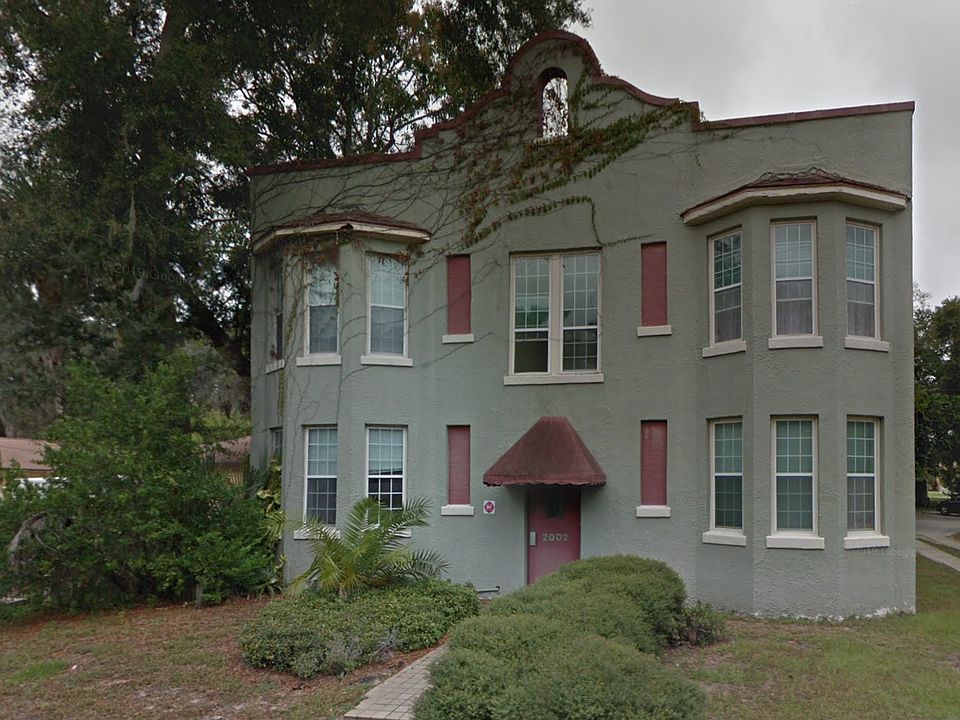 1st image of 2002 7th Ave W #4