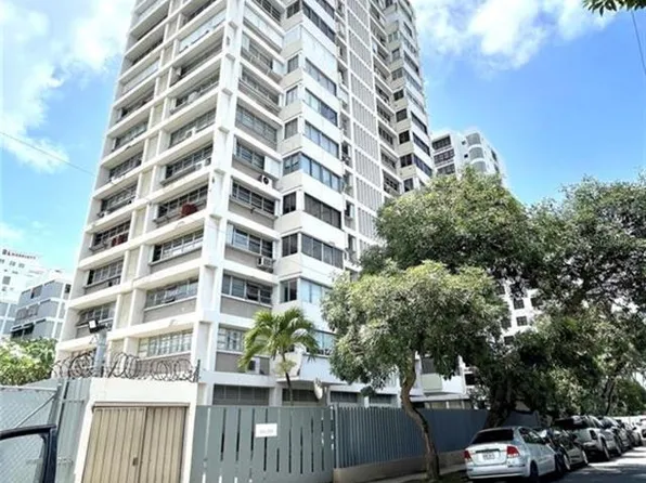 10 Candina #2A, San Juan, PR 00907