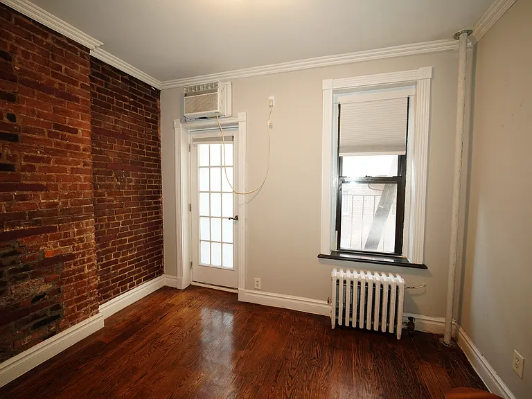 219 E 23rd St #SIXTEEN — Photo 5