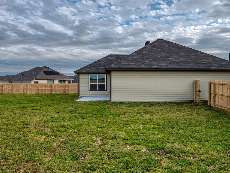 2202 John Ross Ct — Photo 15