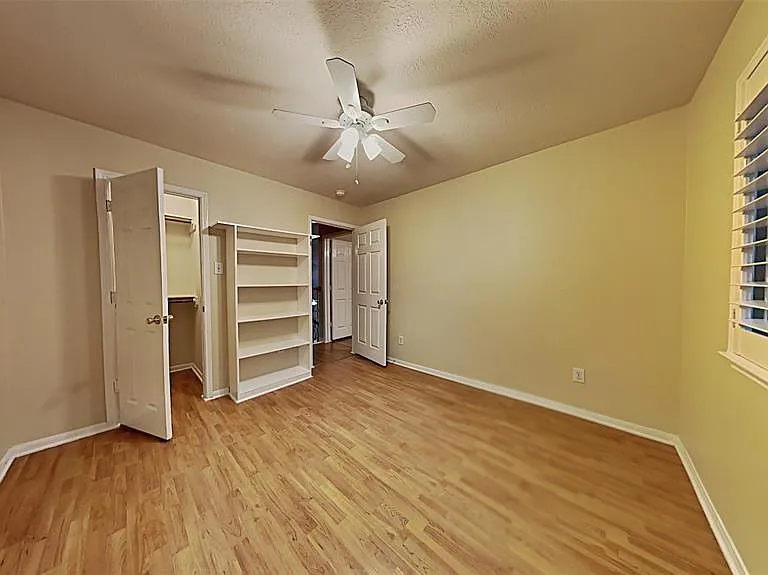 2114 Winding Hollow Dr — Photo 15