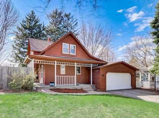 239 Oakwood Dr, Shoreview, MN 55126